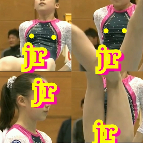 ロリ万◯s食い込みお尻！股◯ぱっく...