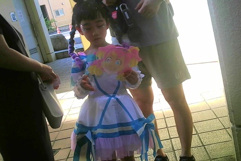 プリキュア服の少女60