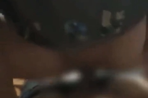 【近親●姦】姉と弟が実家で隠れてSEX