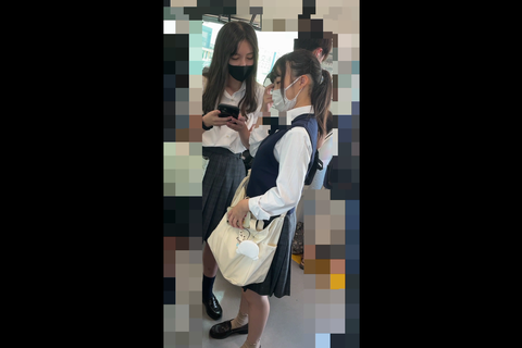 制服 逆さ85 連続撮り