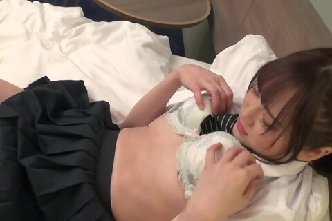 中学生や高校生との挿入はやめられな...